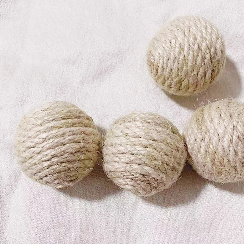 Hand Make Cat Balls (5 units)